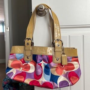 Used Coach F13798Multi Soho Pleated Shoulder Purse Retail Price $298